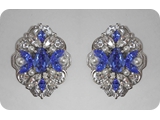 SW599SC Swarovski show clips, shown in Sapphire with white pearls.  Also available in clear stones and ivory pearls.